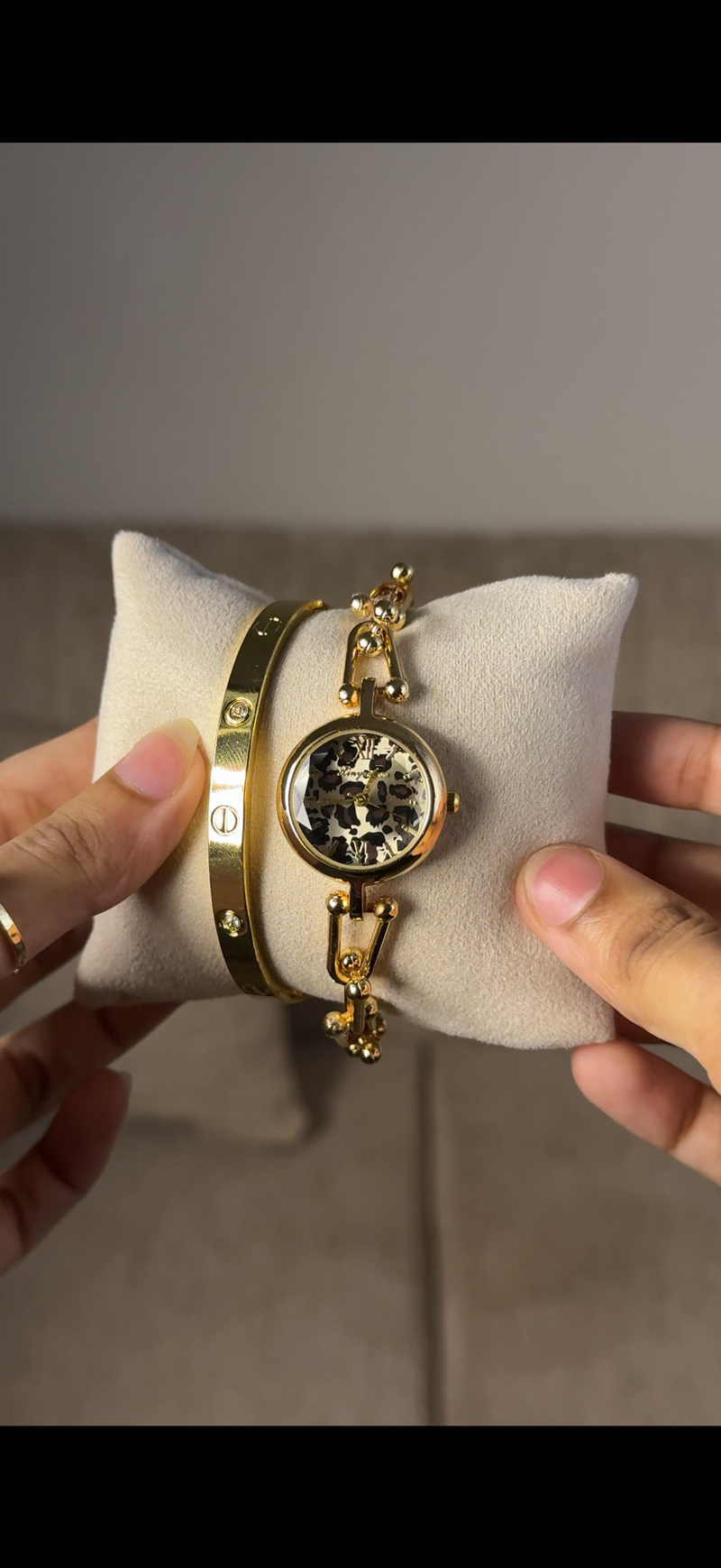 Eliyina Circle Tiger + Clover Bracelet (Free) + Mystery Ring (Free)