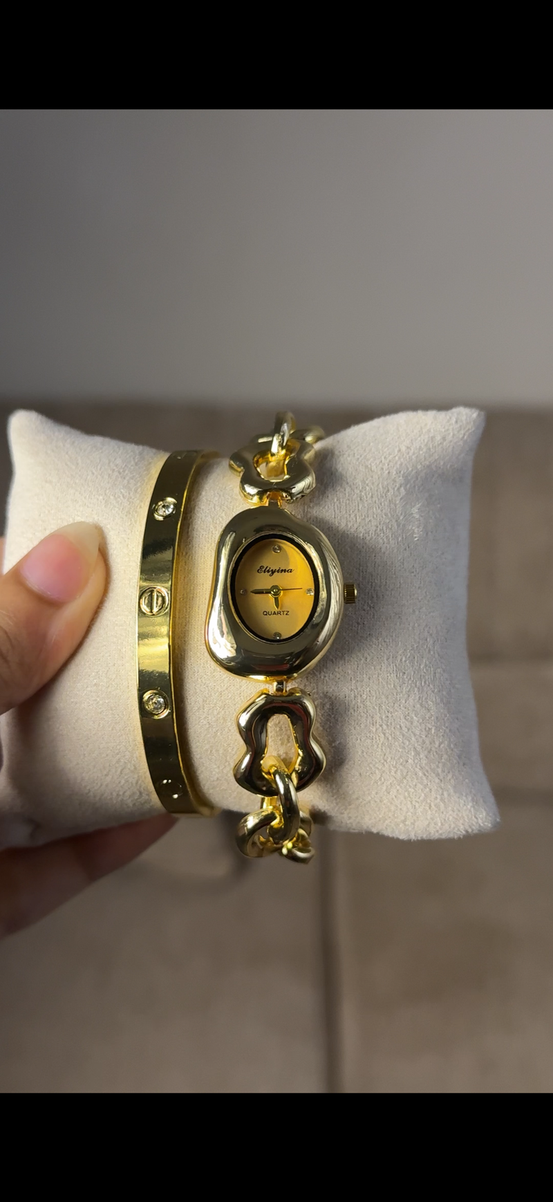 Eliyina Bean Golden + Cartier Love Bracelet (Free)