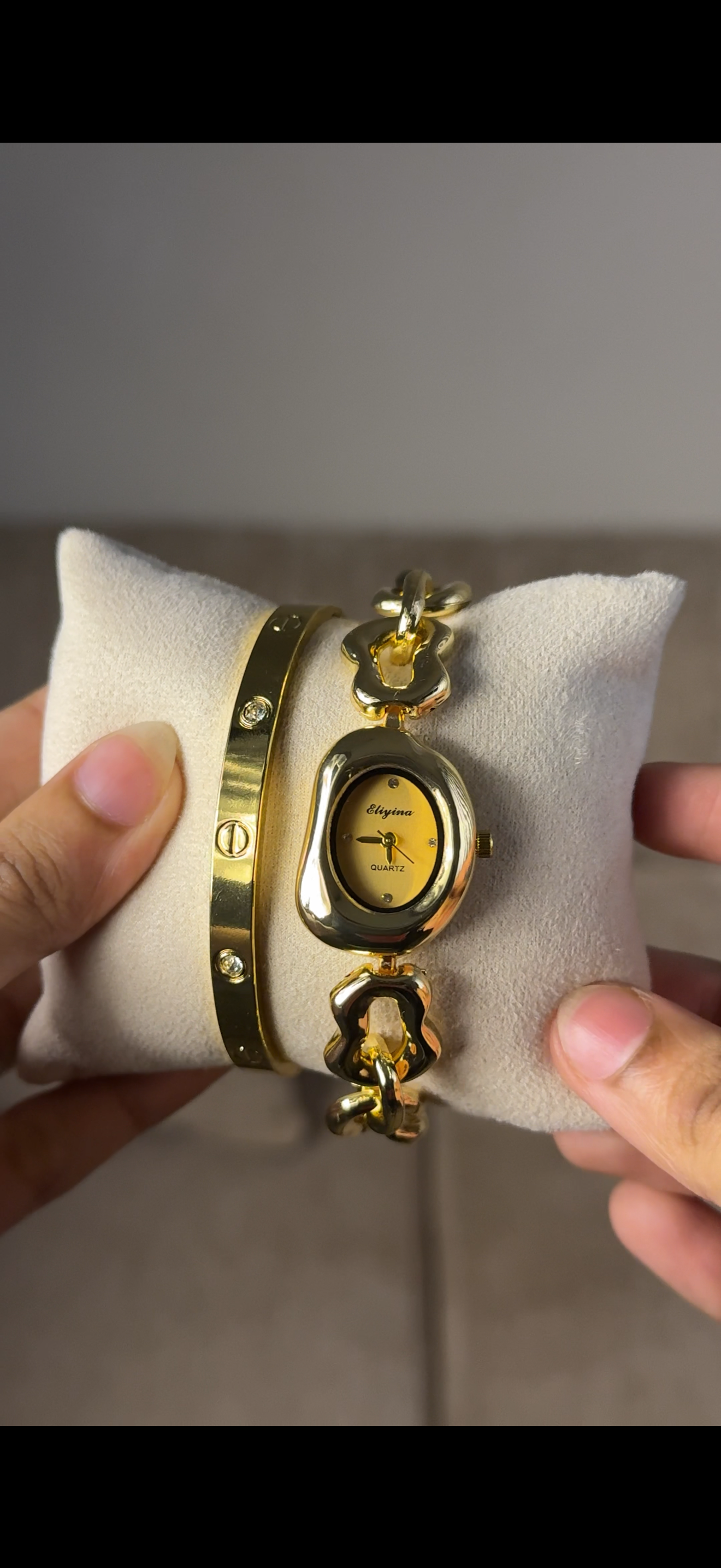 Eliyina Bean Golden +Cartier Nail Bracelet (Free)
