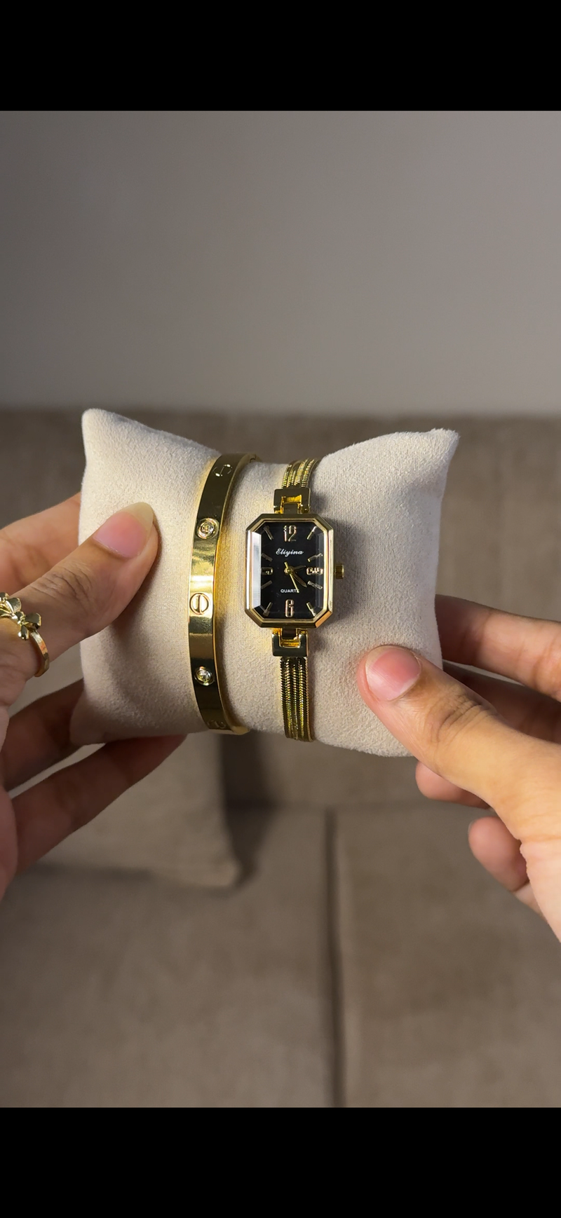 Eliyina Retangular Black + Cartier Love Bracelet (Free)