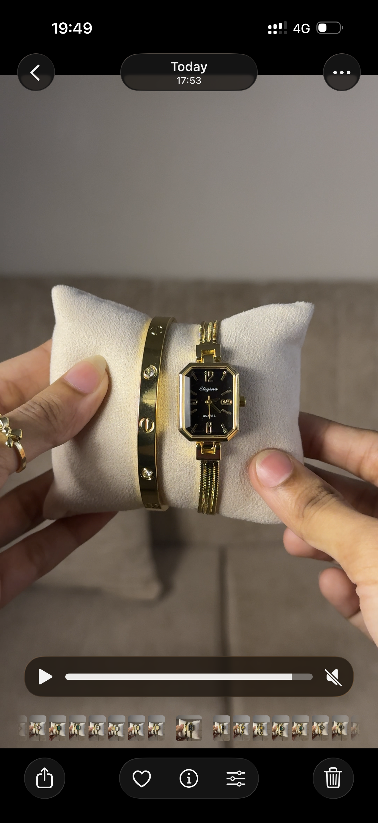 Eliyina Retangular Black + Clover Bracelet (Free) + Mystery Ring (Free)