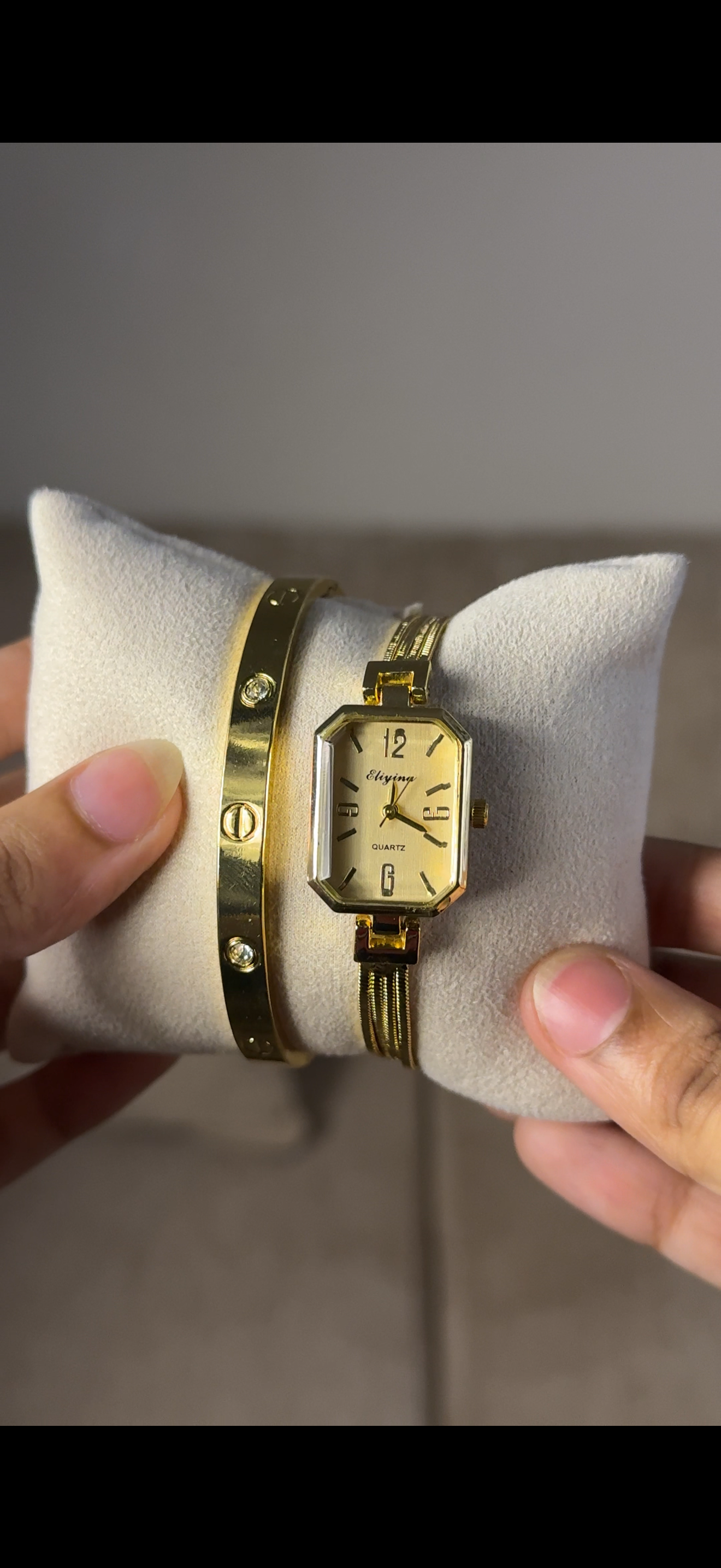 Eliyina Retangular Golden +Cartier Nail Bracelet (Free)