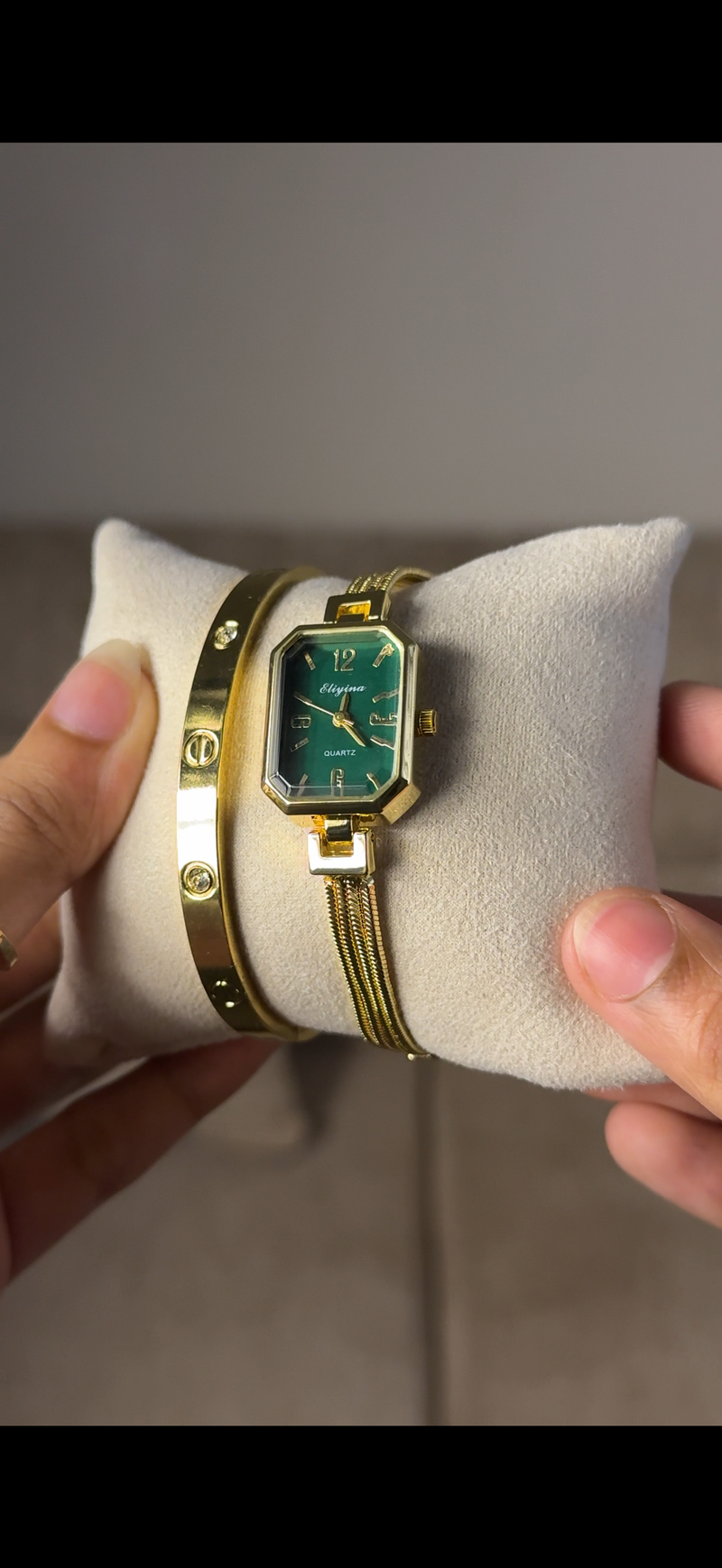 Eliyina Retangular Emrald + Cartier Love Bracelet (Free)