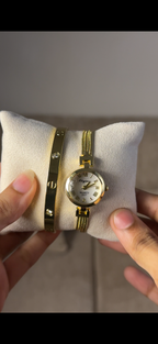 Eliyina Circle White + Clover Bracelet (Free) + Mystery Ring (Free)