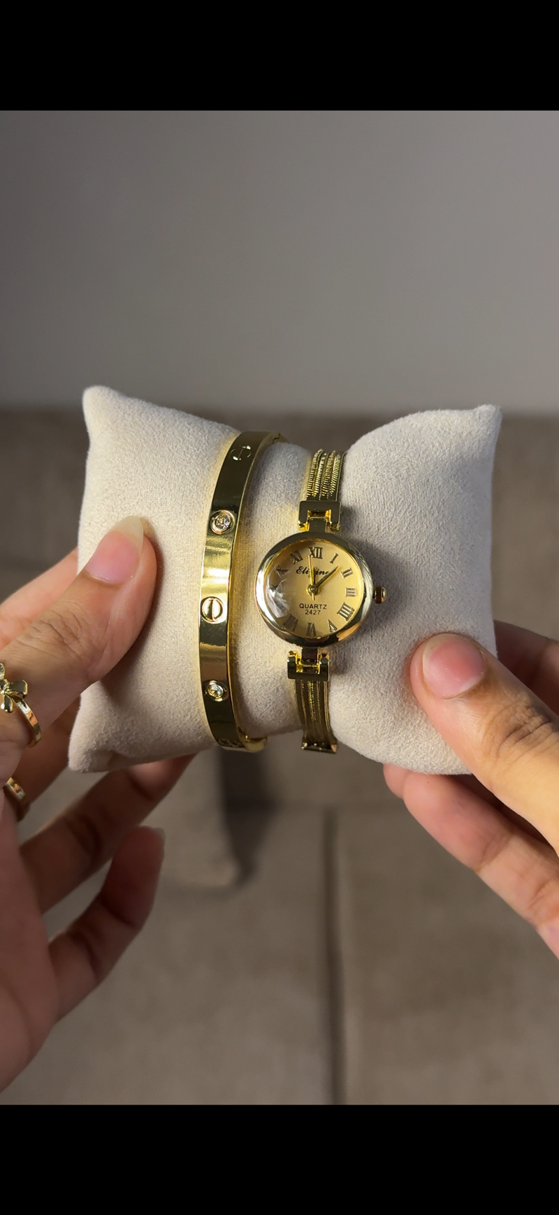 Eliyina Circle Golden + Clover Bracelet (Free) + Mystery Ring (Free)