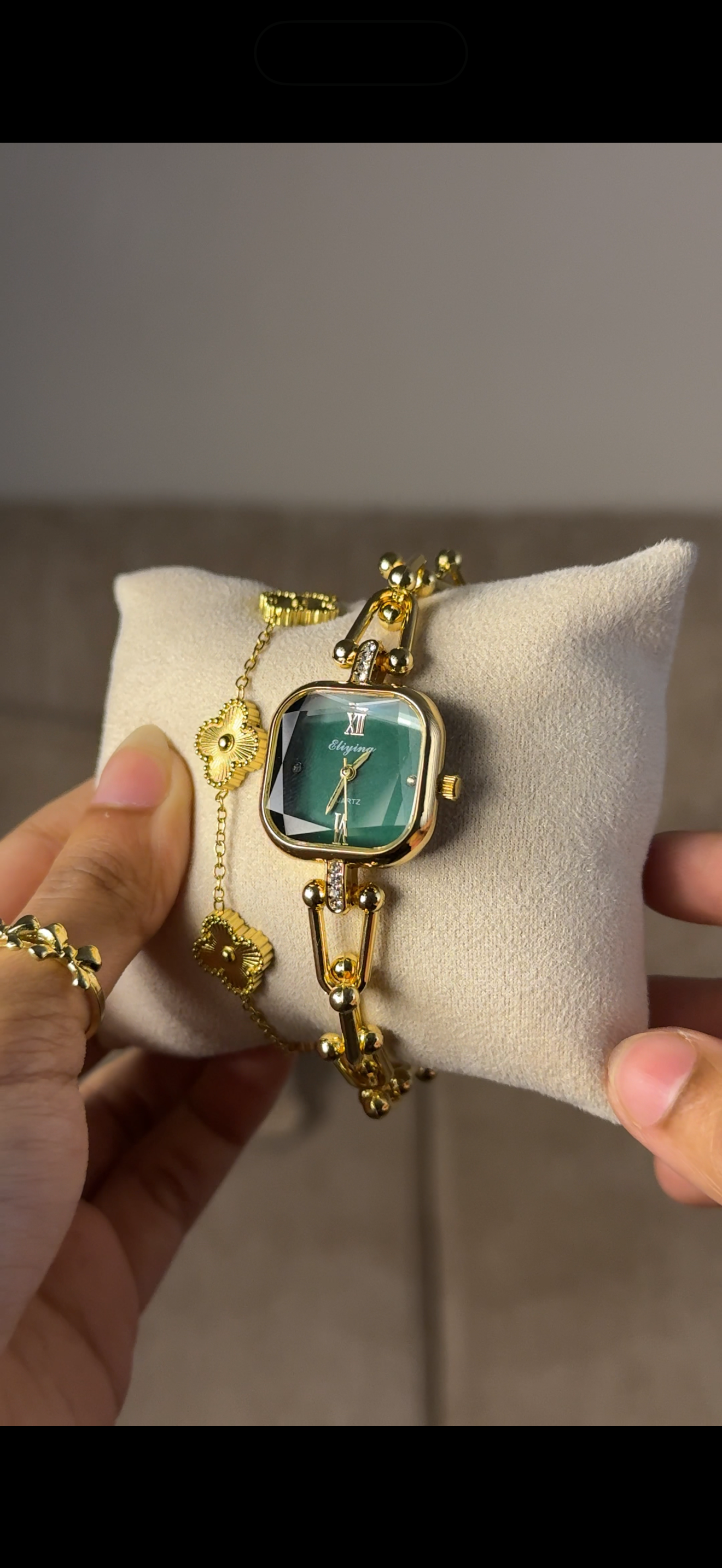 Eliyina Sqaure Half Green + Cartier Love Bracelet (Free)