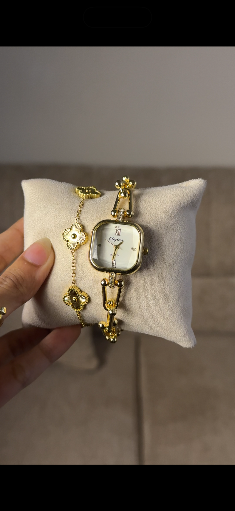 Eliyina Sqaure Half White + Clover Bracelet (Free) + Mystery Ring (Free)