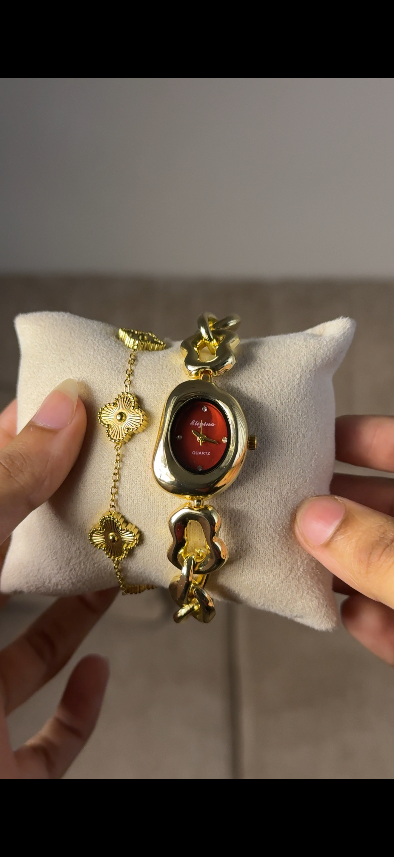 Eliyina Bean Maroon + Cartier Nail Bracelet (Free)