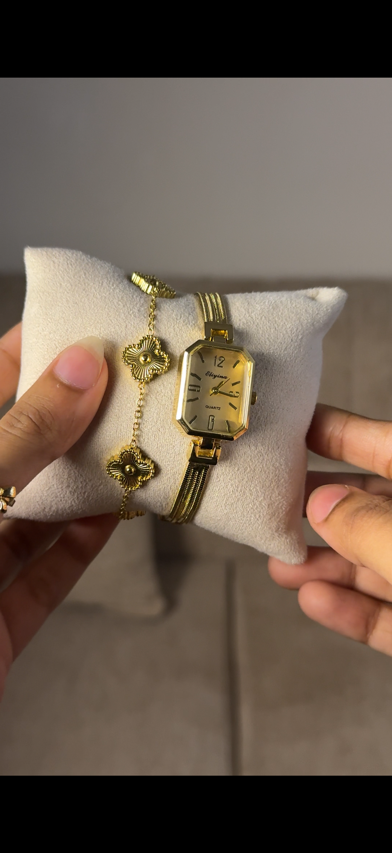 Eliyina Retangular Golden + Clover Bracelet (Free) + Mystery Ring (Free)