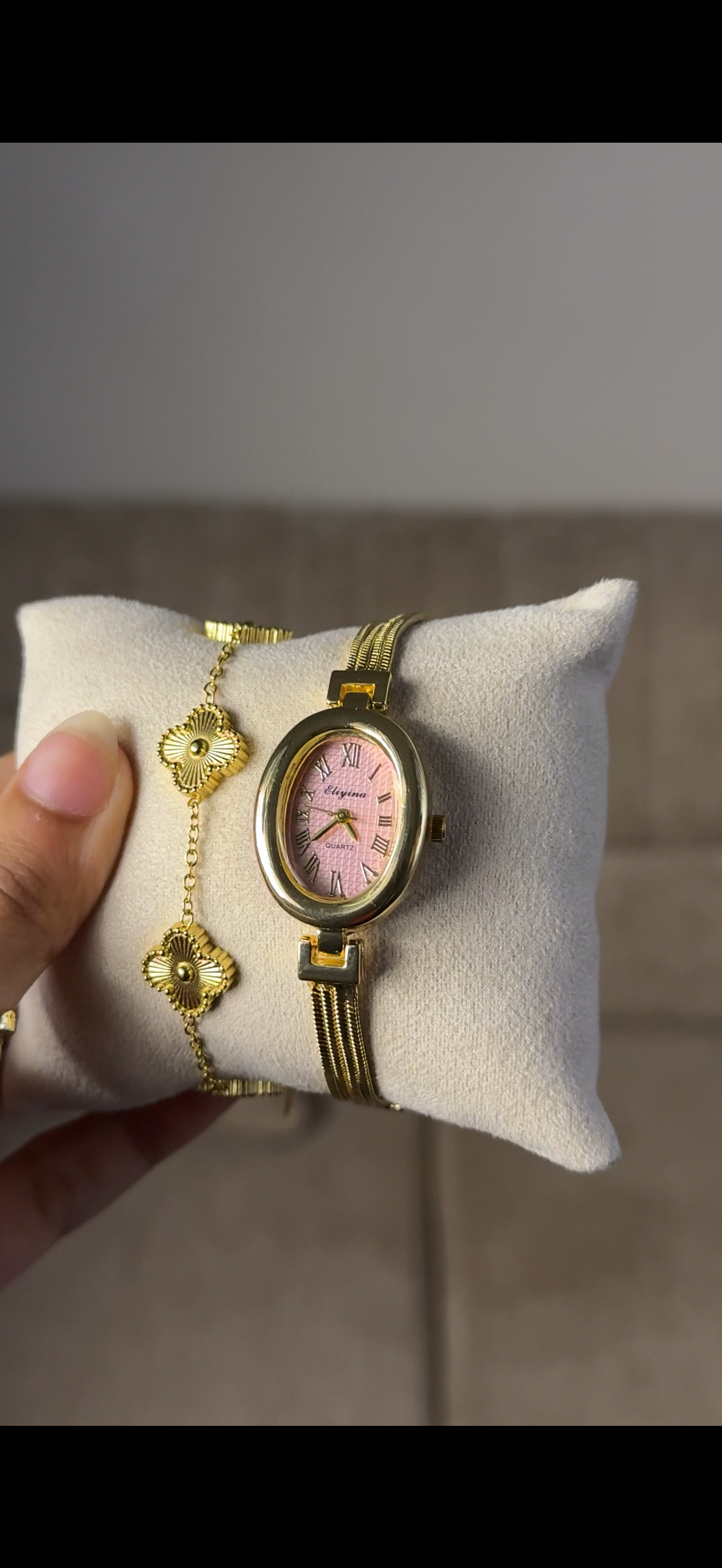 Eliyina Pink oval + Cartier Love Bracelet (Free)