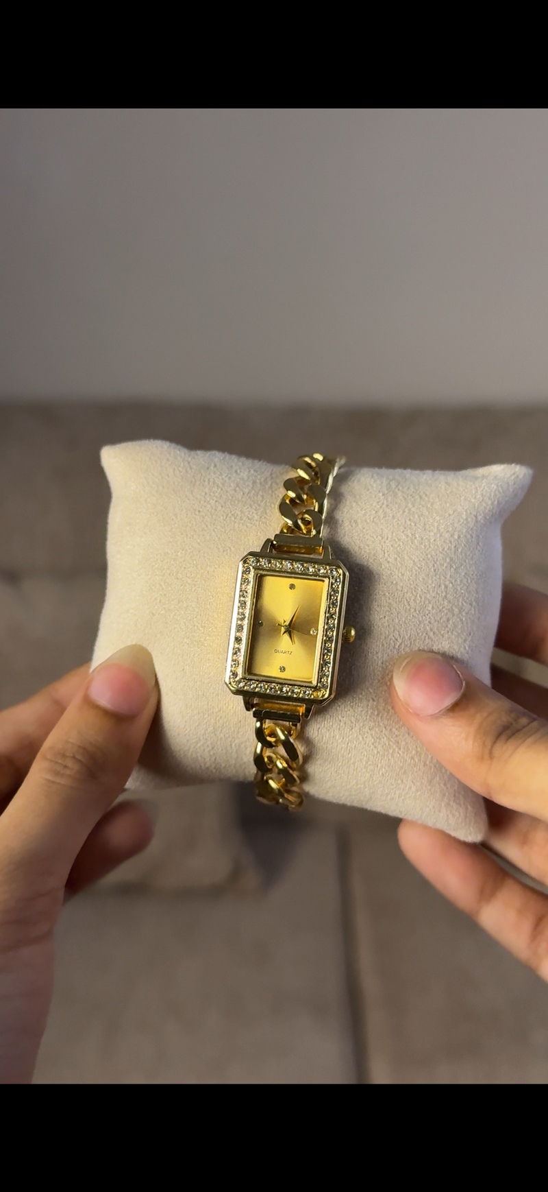 Quartz twisted