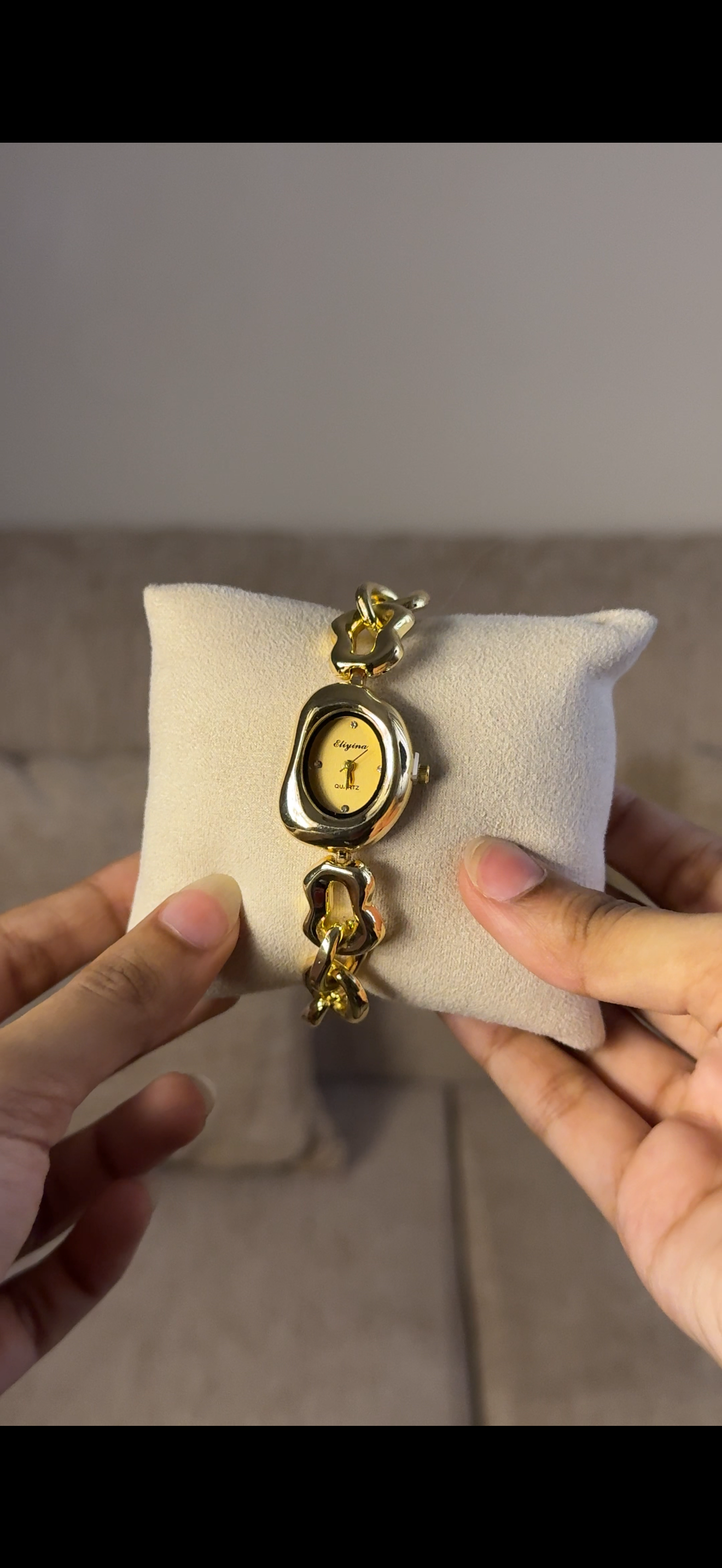 Eliyina Bean Golden + Clover Bracelet (Free) + Mystery Ring (Free) (Copy)