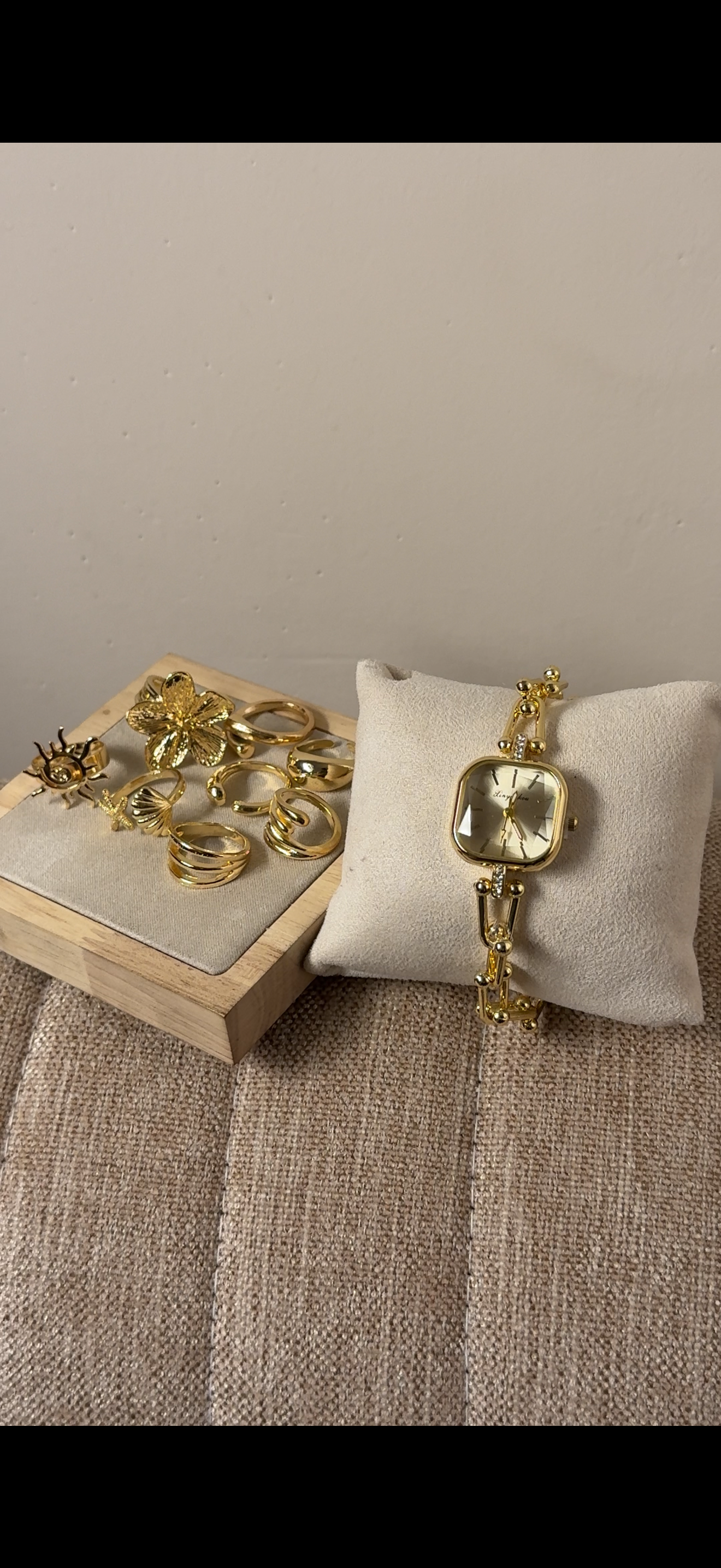 Eliyina Sqaure Full Dial White + Clover Bracelet (Free) + Mystery Ring (Free) (Copy)