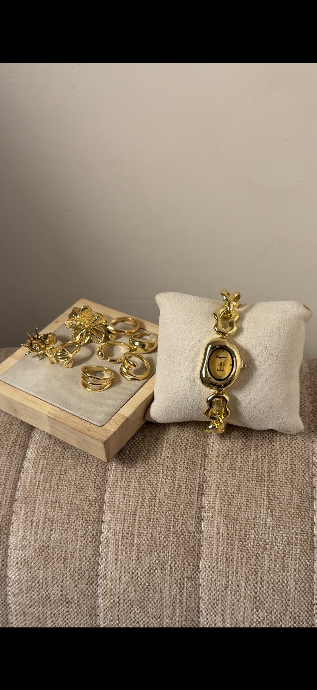 Eliyina Bean Golden + Clover Bracelet (Free) + Mystery Ring (Free) (Copy)