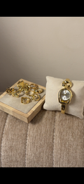 Vintage ✨ Golden + 8 pieces Ring set (Free)