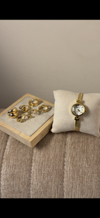 Eliyina Circle White + Clover Bracelet (Free) + Mystery Ring (Free) (Copy)