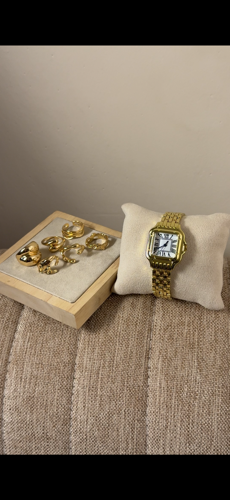 QURTZ Gold + Clover Bracelet (Free)+ Mystery Ring(Free) (Copy)