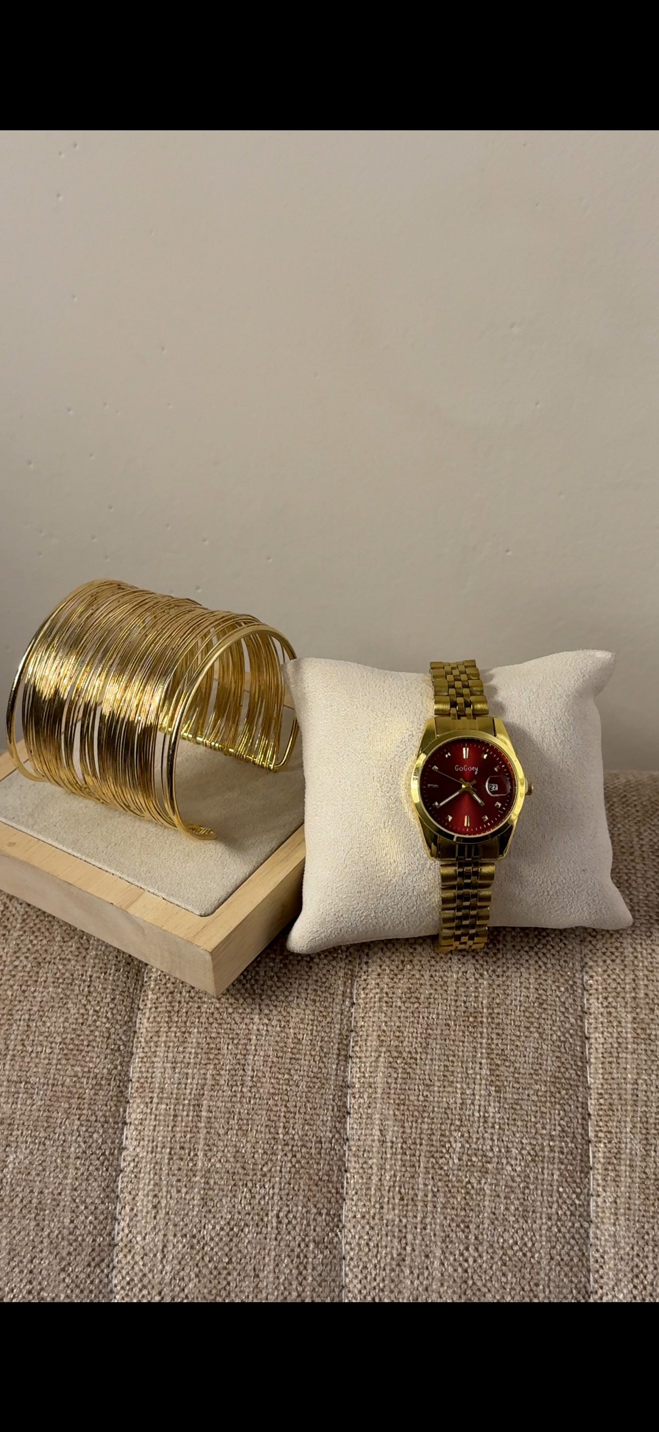 Gogey Queno Maroon+ Get