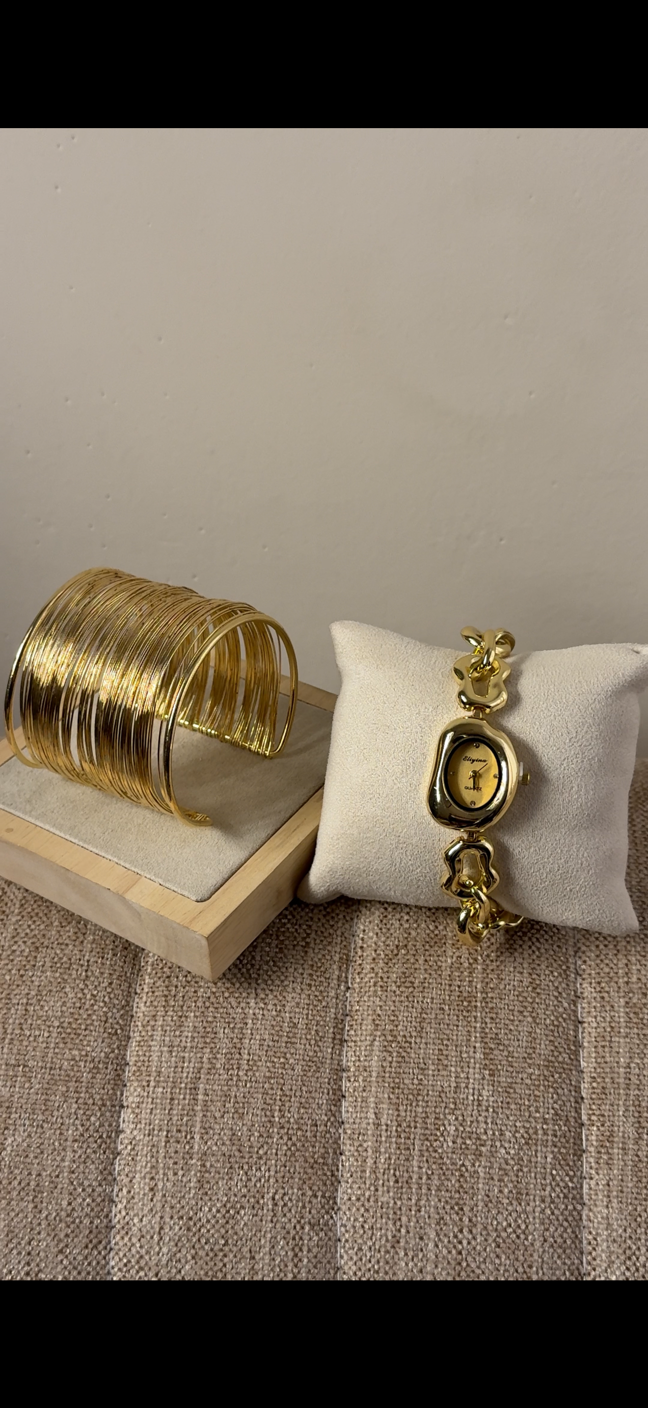 Eliyina Bean Golden + Clover Bracelet (Free) + Mystery Ring (Free) (Copy)