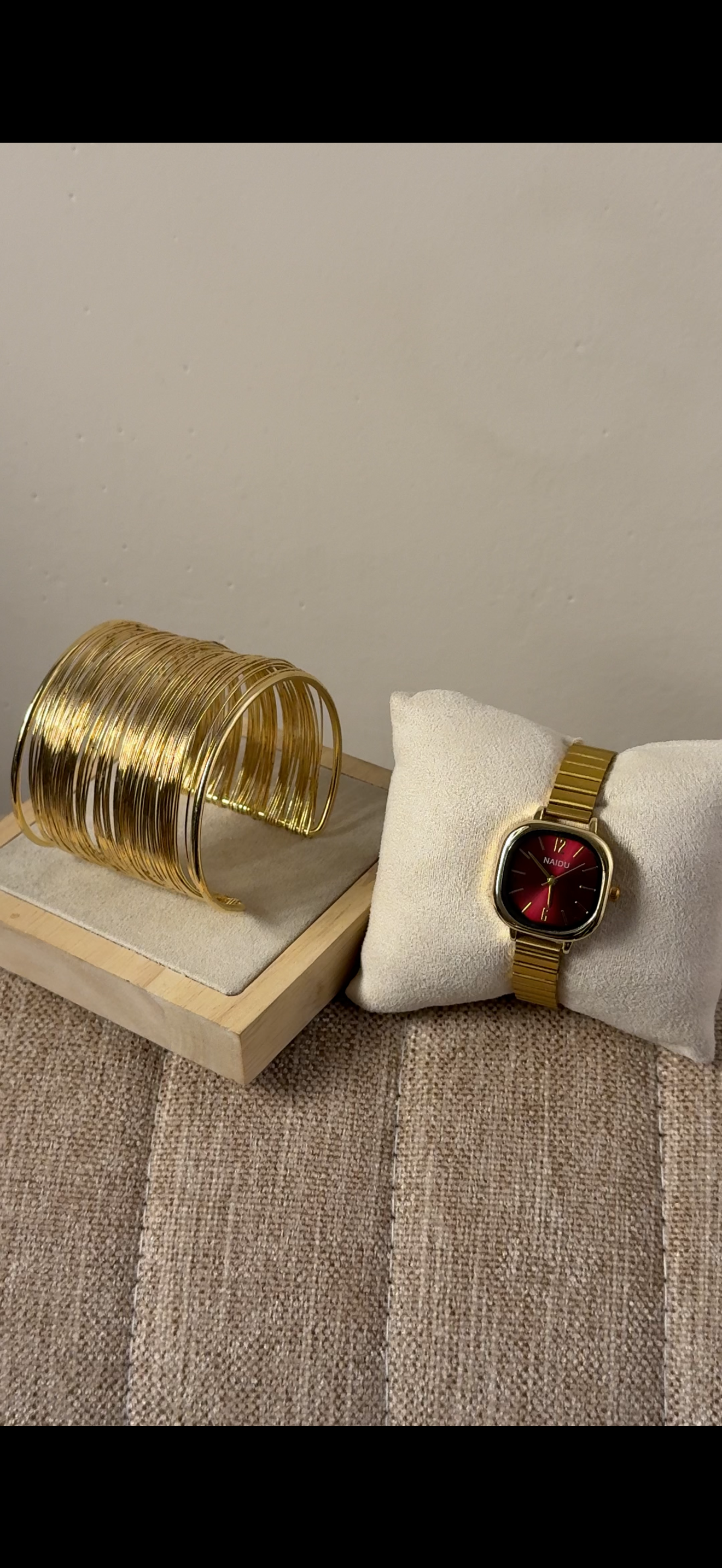 Naidu  red dial + Get