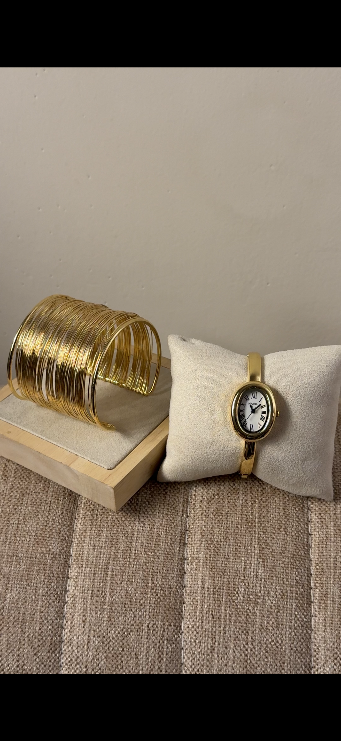 Naidu cuff Watch + Get