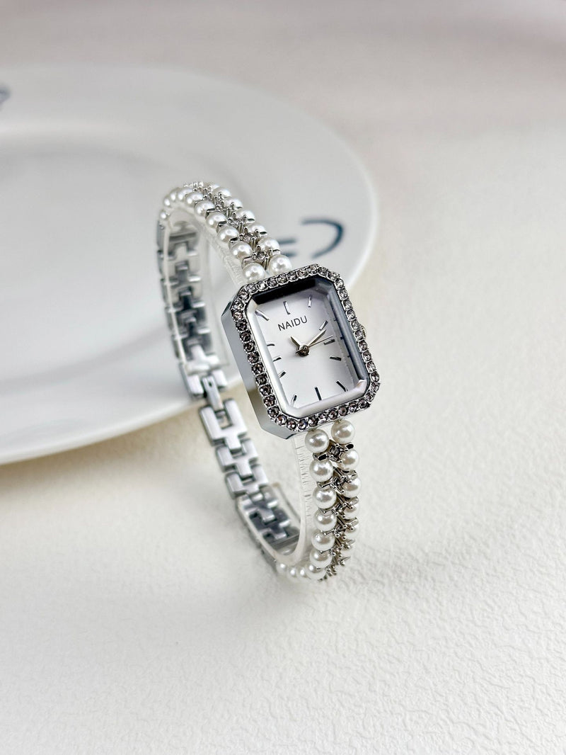 Naidu Pearl vintage