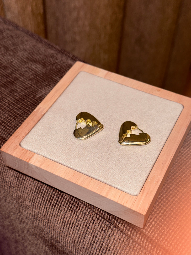 Breakup earring
