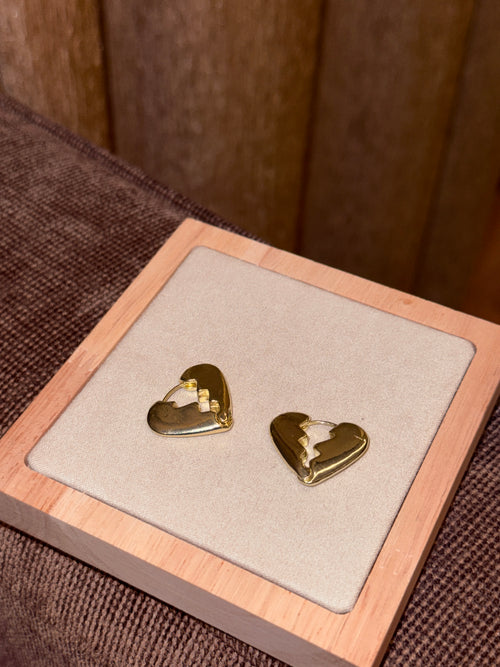Breakup earring