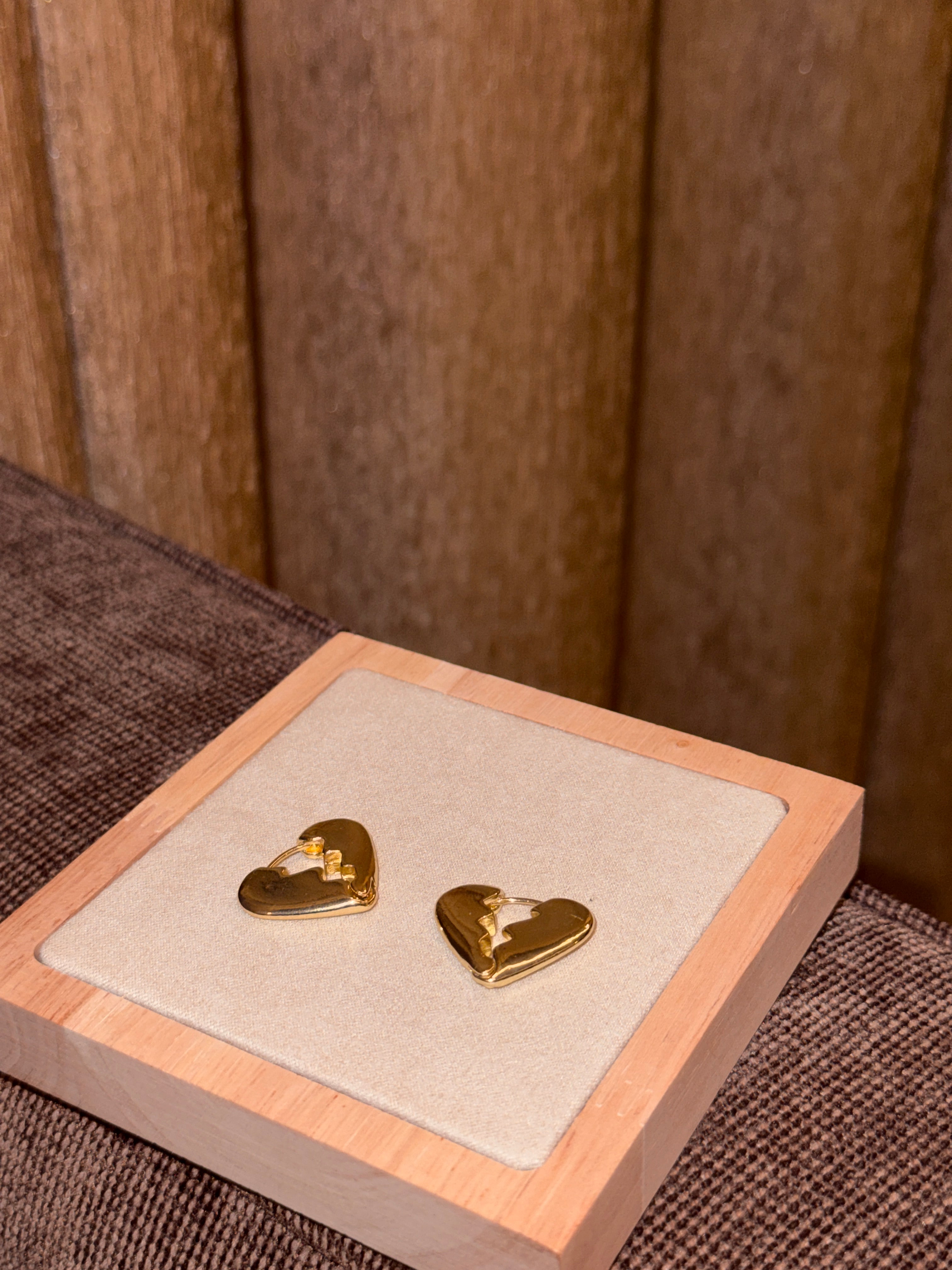 Breakup earring